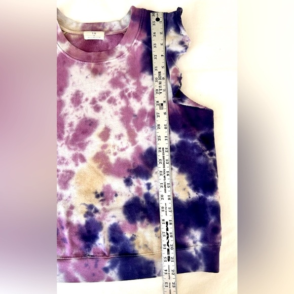 Anthropologie T. La Ruffle sleeve Tie Dye Sweatshirt Size Medium Purple - Picture 4 of 8
